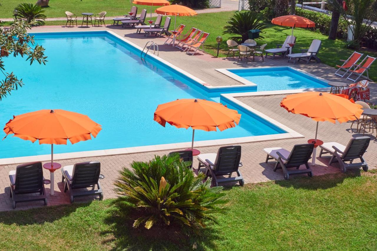Hotel Capo Circeo Centro Benessere & Padel San Felice Circeo Luaran gambar